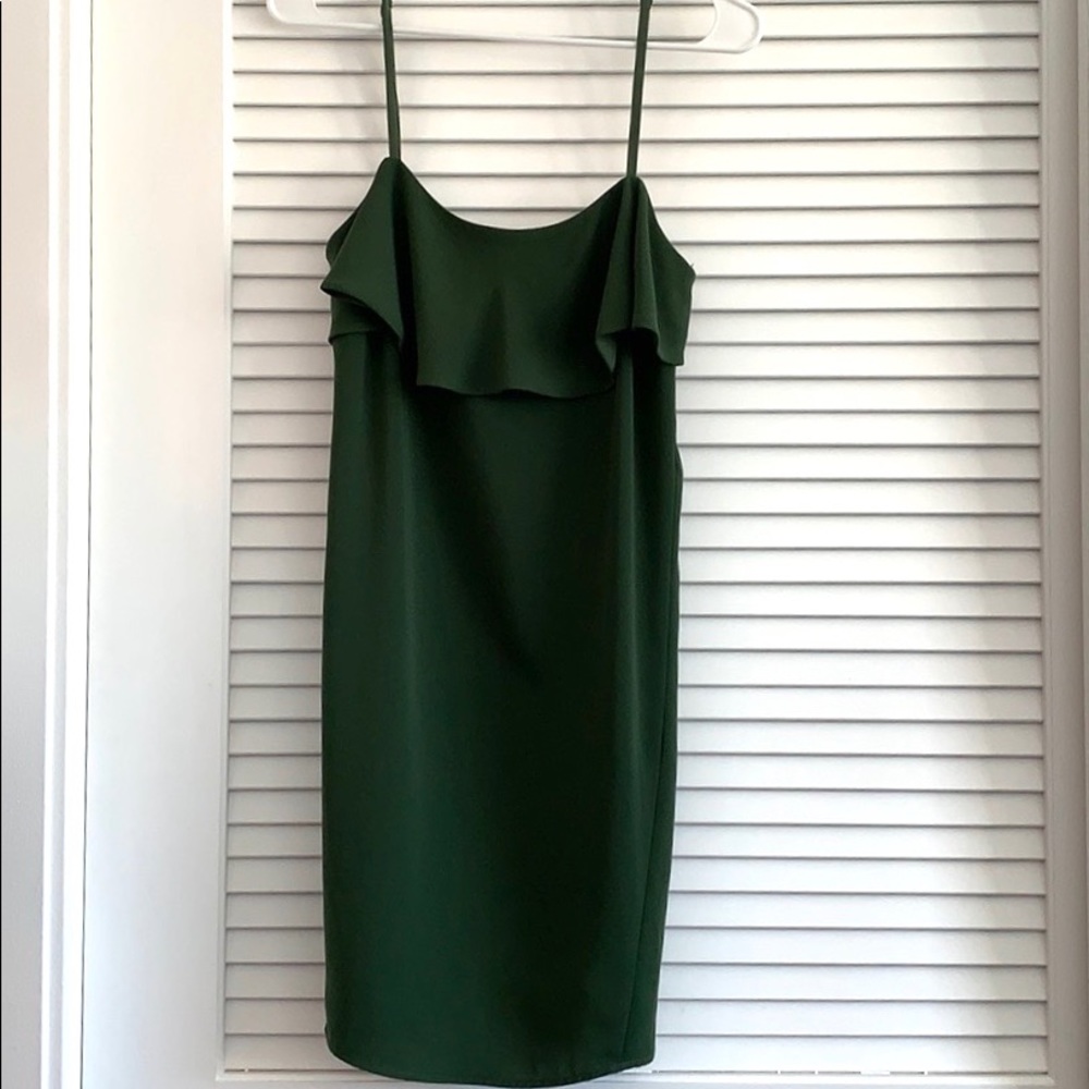 ☆ Zara Green Dress, Top Ruffle